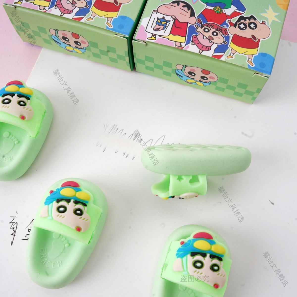 Crayon Shin‑chan Slipper‑Shape - Stationery Office recension och pris