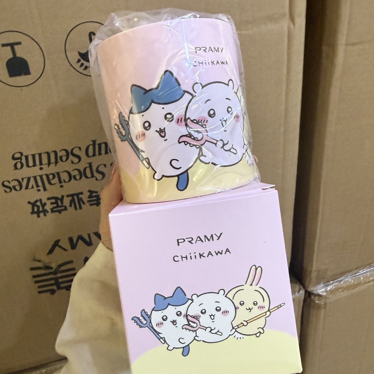 Chiikawa Co Branded Makeup Bru - Stationery Office recension och pris